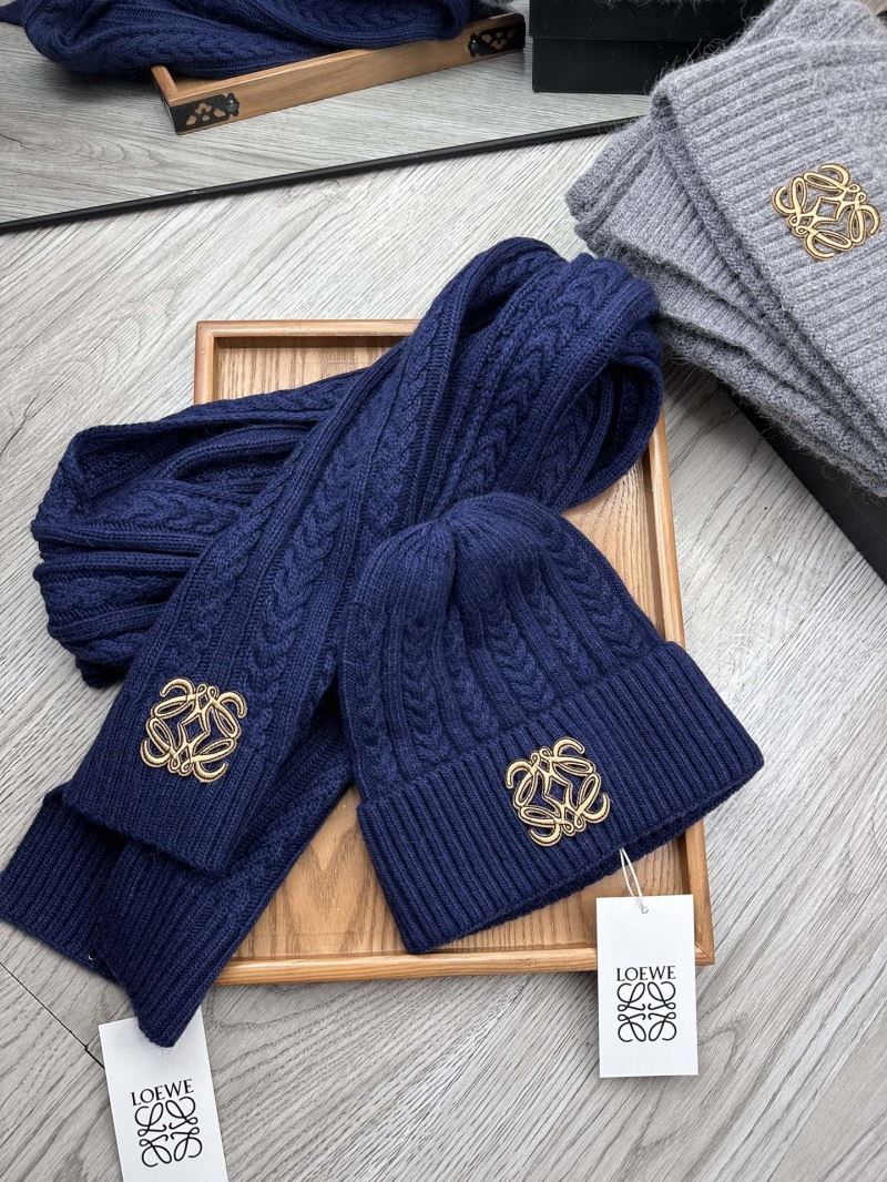 Loewe Caps Scarfs